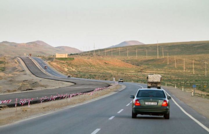 Sumqayıtdan Rusiya sərhədinə qədər yeni yol çəkiləcək