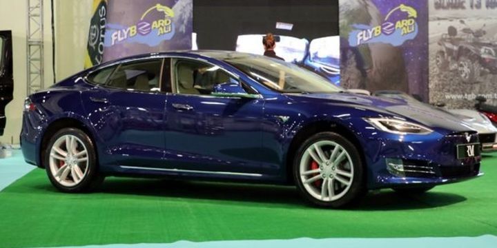 Elektromobillərin sayı 55 faiz artıb