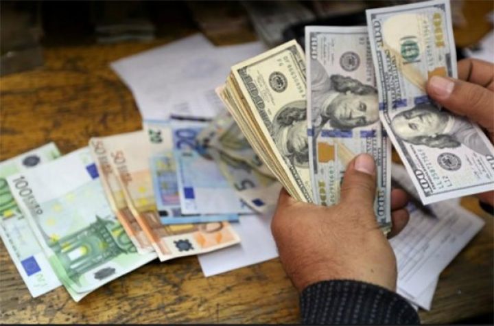 Banklarda Dollar və Avronun alış-satış qiymətləri - SİYAHI