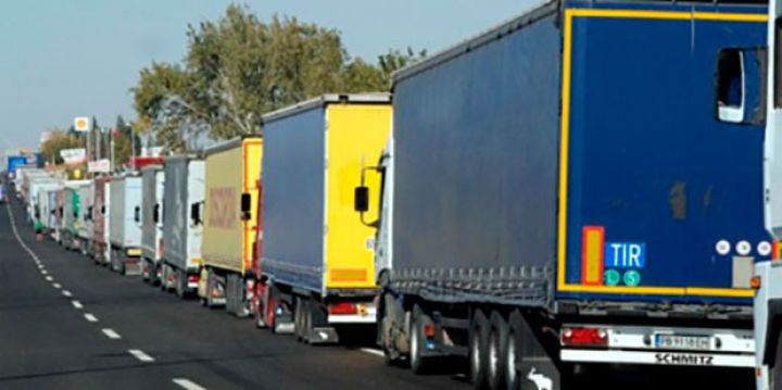 TIR-ların daşınmasında böyük artım