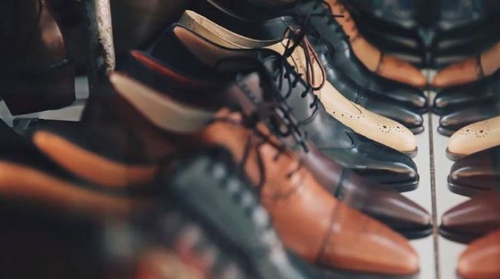 Ayaqqabı fabriki olsa da, əmlakın icarəsindən gəlir əldə edir