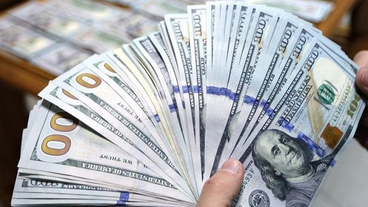 Banklarda Dollar və Avronun alış-satış qiymətləri