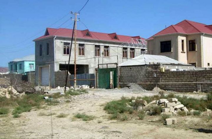 Sənədsiz həyət evlərinə aministiya təklif edilir - "Ev sahiblərinin günahı deyil ki,..."