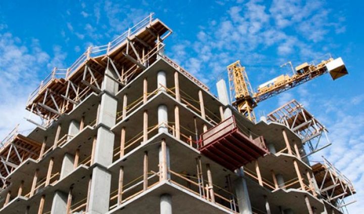 Sosial mənzillərin tikintisinin həvalə edildiyi şirkət zərərdə