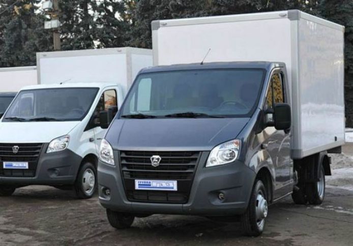 QAZ avtomobilləri zavodu gələn il fəaliyyətə başlayacaq