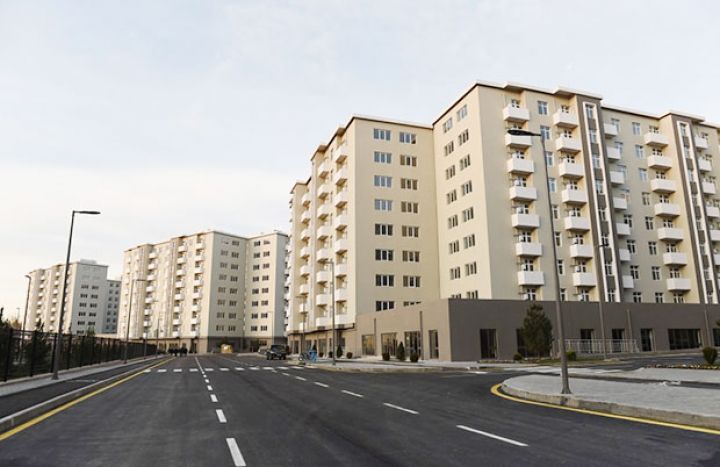 144 mənzil üçün 1131 nəfər rəqabət aparıb