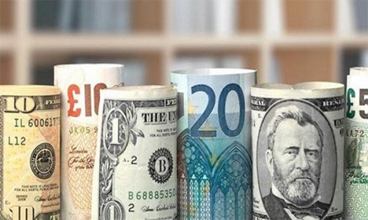 Rubl Manat qarşısında da ucuzlaşdı - RƏSMİ MƏZƏNNƏLƏR