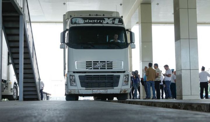 Cəriməsi olan avtomobillərin Rusiyadan Azərbaycana girişinə icazə verilməyəcək