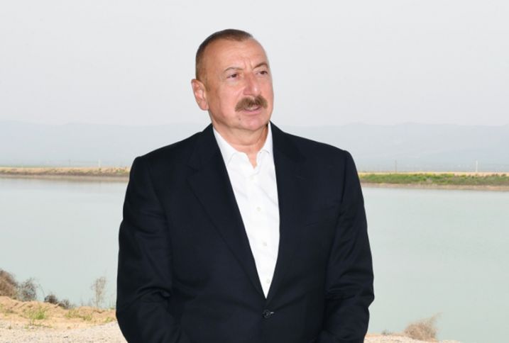 "Yaxşı şərtlərlə götürülmüş kreditlər də var, onları vaxtında ödəyirik"