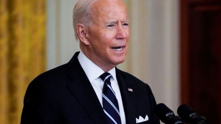 Bayden hamını toplayır - Zuckerbergdən başqa...