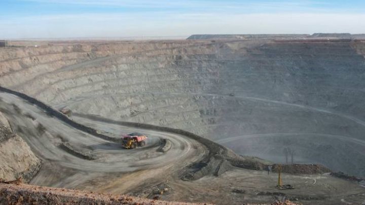 Dünyanın ən iri mis yataqlarından birində işlər 2 il gecikir