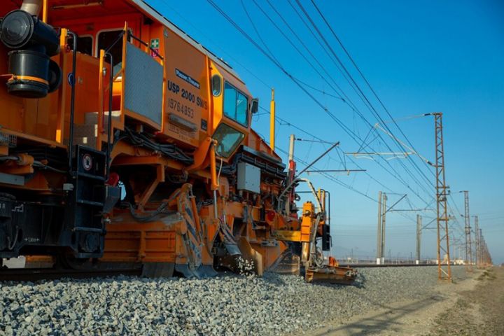 Sumqayıt-Yalama dəmir yolunun yenidən qurulan hissəsində ilk qatar hərəkət edib