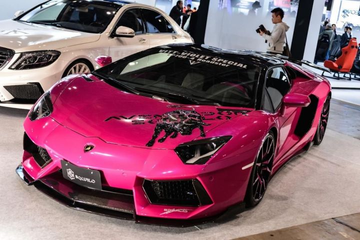 Bakıda oteldə “Lamborghini Bakı Mərkəzi”nin satış salonu yaradılıb
