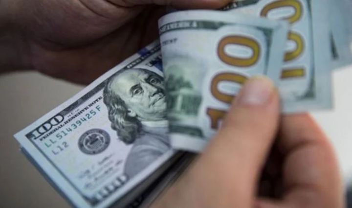 ABŞ Xəzinədarlığından Rusiyaya dollar qadağası