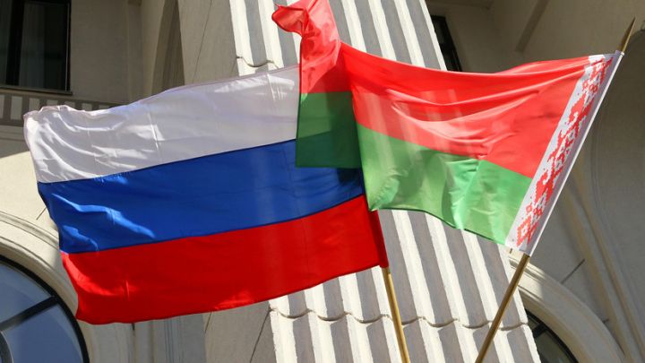 2022-ci ildə Belarusun Rusiya ilə ticarət dövriyyəsi 50 milyard dollara çatacaq