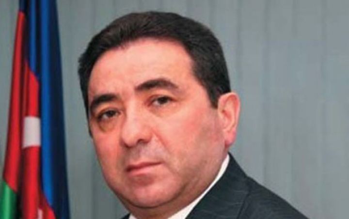 "Məndən 300 milyon manat tələb edirdilər"