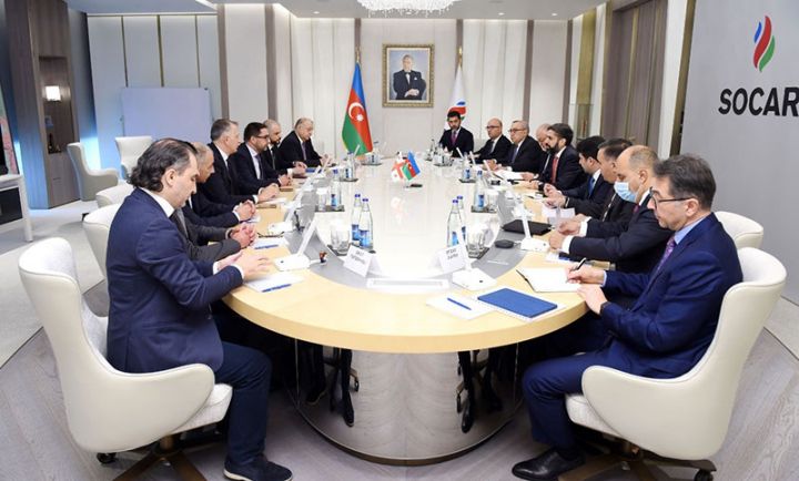 SOCAR Gürcüstan ilə yeni əməkdaşlıq müzakirələrinə başlayıb