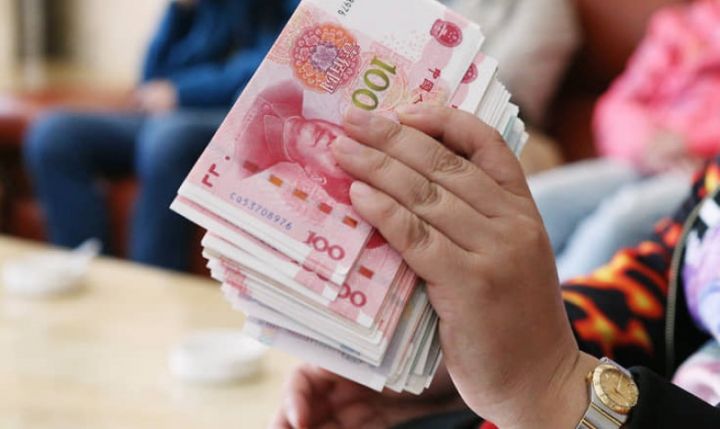 Rusiyada Çinin valyutası populyarlaşır