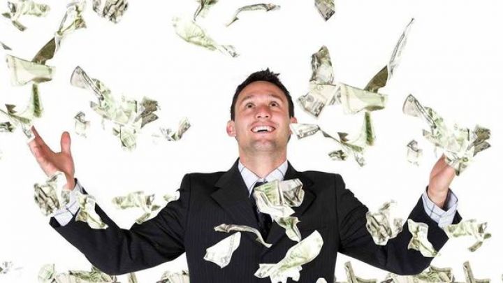 Dünyada milyonerlərin sayı artacaq