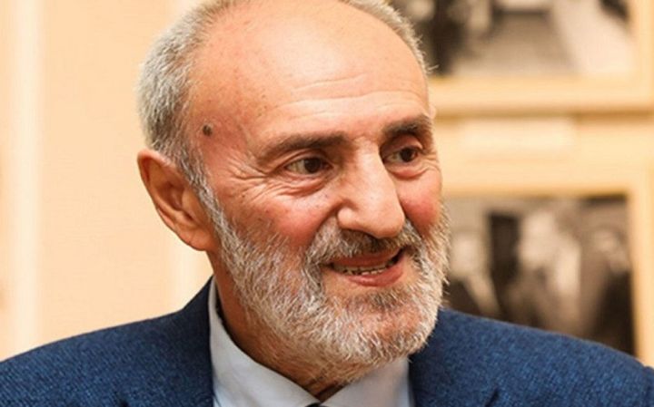 Akif İslamzadə “Şöhrət” ordeni ilə təltif edildi