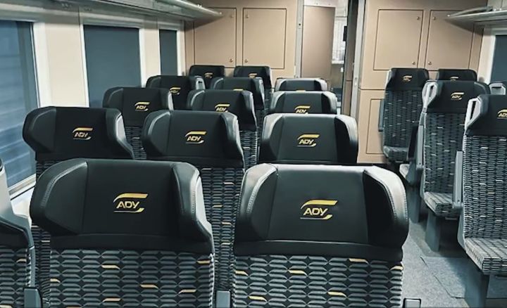 Yeni alınan 10 qatarın 2-si Bakı Dəmiryol Vağzalına çatıb