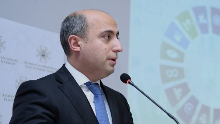 “Azərbaycanda 800-dən çox məktəb qəzalı vəziyyətdədir”