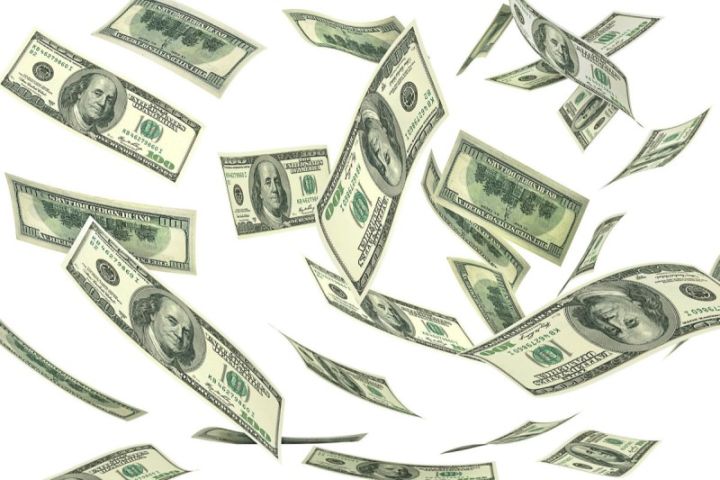 Azərbaycana xaricdən pul köçürmələri kəskin azalıb