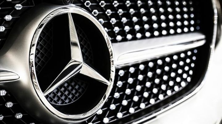 Mercedes-Benz-in satışı, gəliri və mənfəəti azalıb
