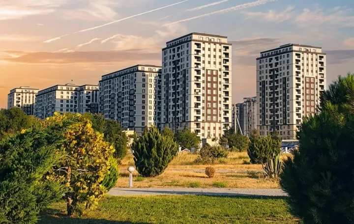 Mənzil seçərkən diqqət edilməsi vacib olan əsas amillər hansılardır?