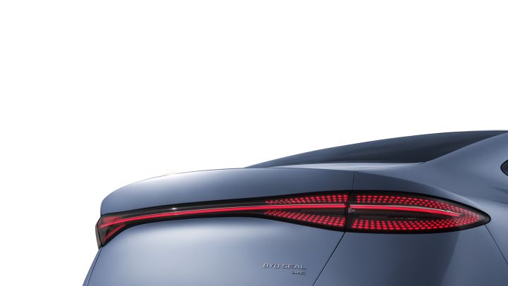 Oktyabrda Azərbaycanda rəsmi fəaliyyətə başlayır