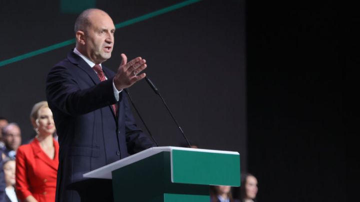 Bolqarıstanda seçkilərdə Rumen Radev öndədir