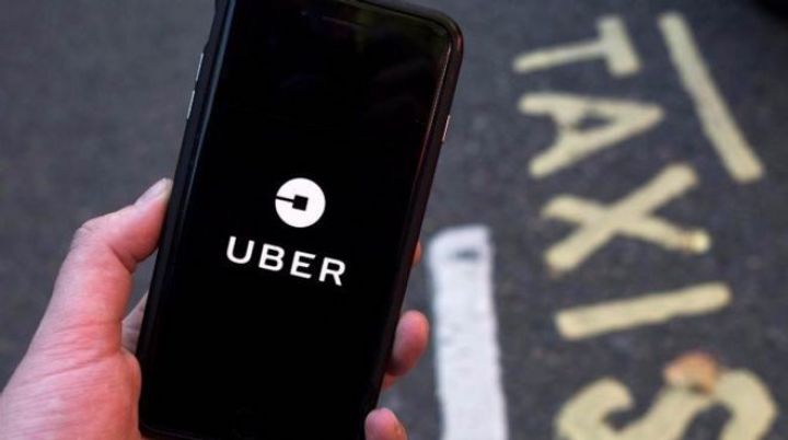 Slovakiya Uber-i qadağan etdi