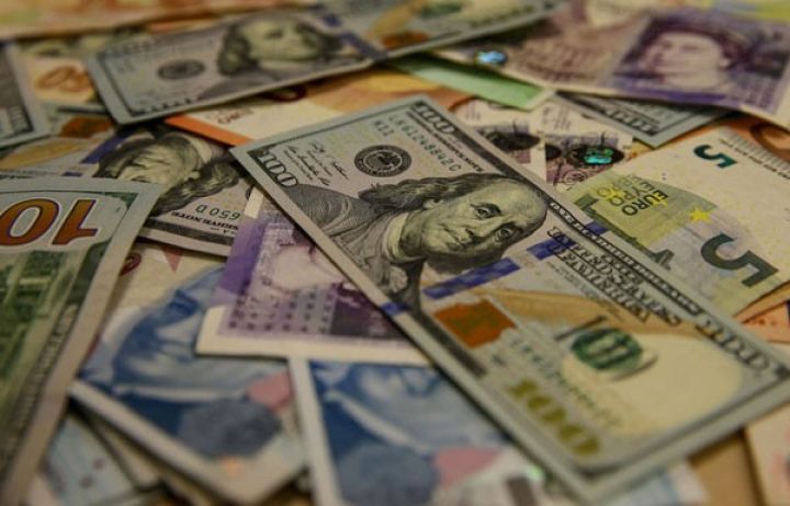 Avro ucuzlaşır - RƏSMİ MƏZƏNNƏLƏR