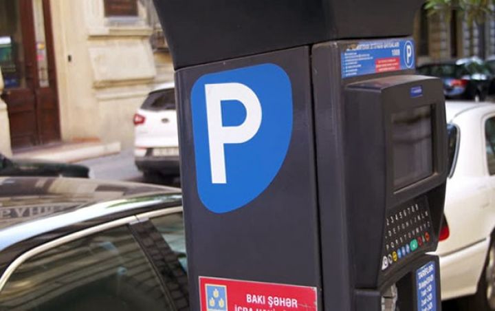 “Parkovka yerləri pulsuz olsa da, hamısından pul yığılır”