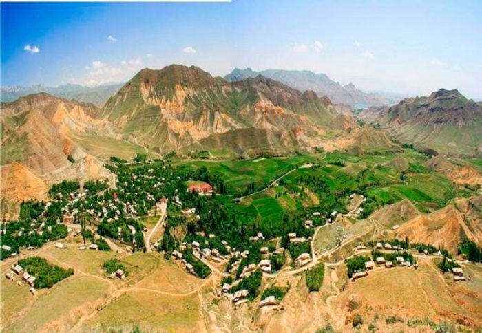 1274 metr yüksəklikdə çıxan müalicəvi su üçün yeni zavod tikilir