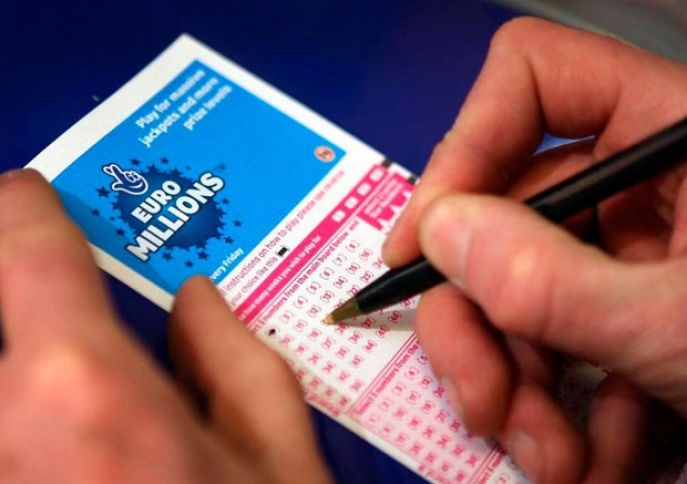 Lotereyada 156 milyon dollar uddu