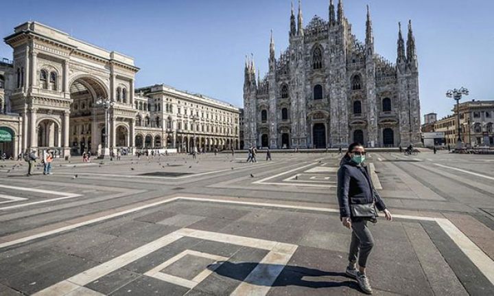 İtaliyada bəzi mağazalar açılıb