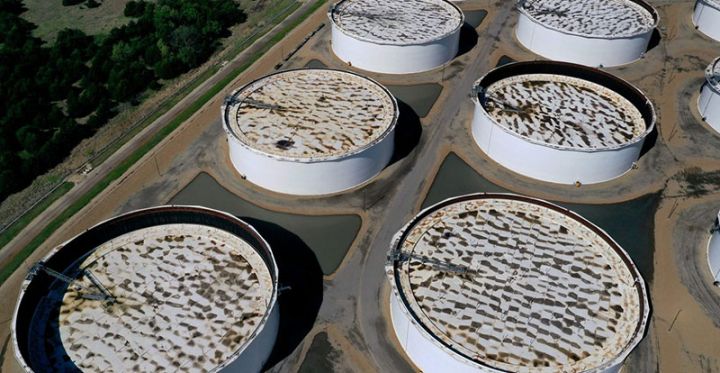 ABŞ-da neft ehtiyatları artıb - QİYMƏTLƏR DÜŞDÜ