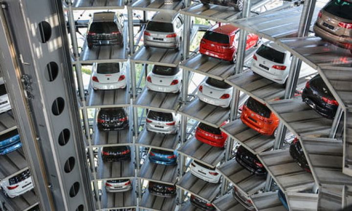 Bakıda 10 mərtəbəli yeni parkinq tikilə bilər