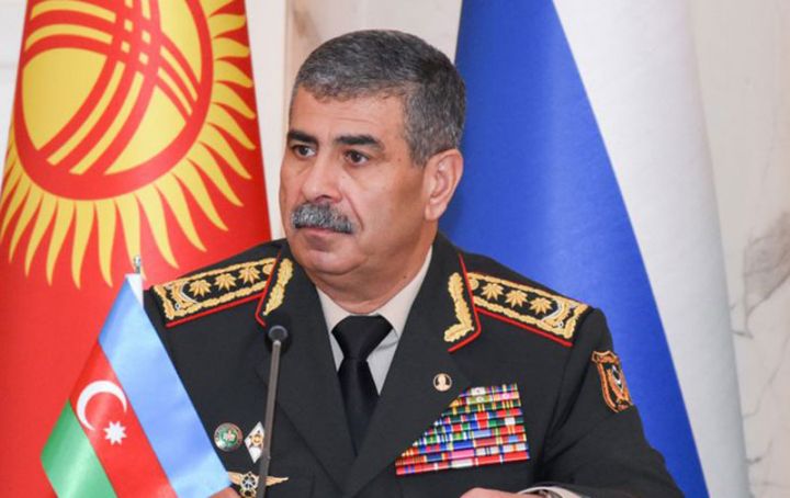 Zakir Həsənov Türkiyəyə gedib