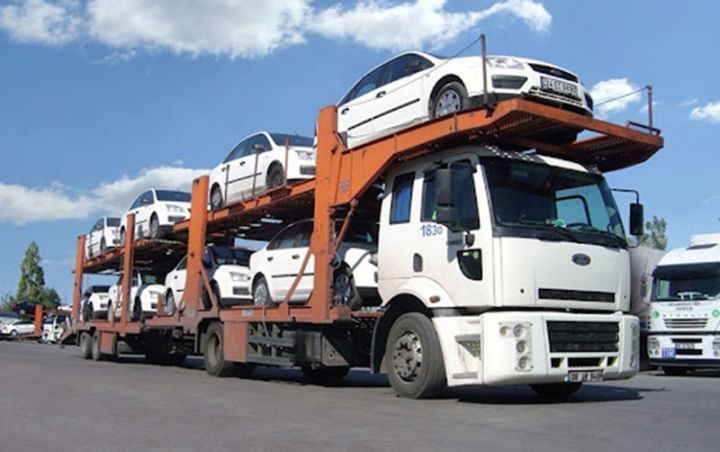 Azərbaycana avtomobil idxalı yüksək sürətlə davam edir