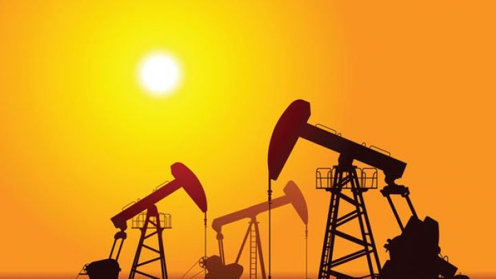 Neftin qiyməti 93 dolları da keçib