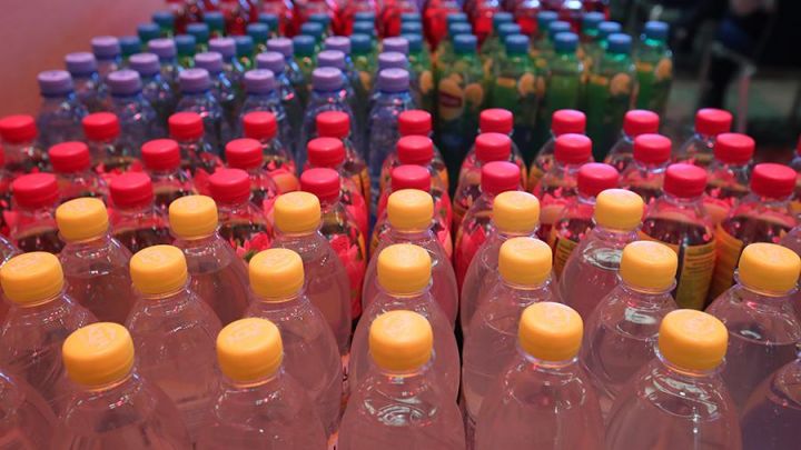 Rusiyada şirin alkoqolsuz içkilərin vergiyə cəlb edilməsi təklif olunur