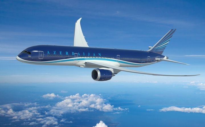 AZAL Təl-Əviv-Bakı aviareysinin sərnişinlərinə müraciət edib