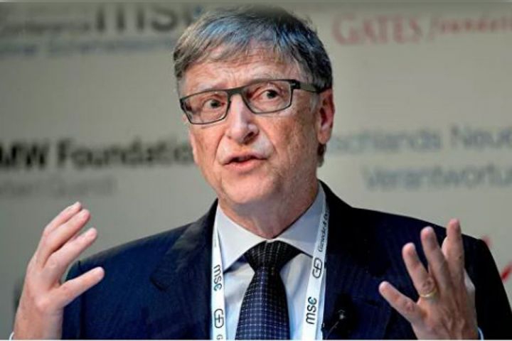 “Bu il koronavirusun daha yoluxucu yeni növünün yaranması ehtimalı azdır”