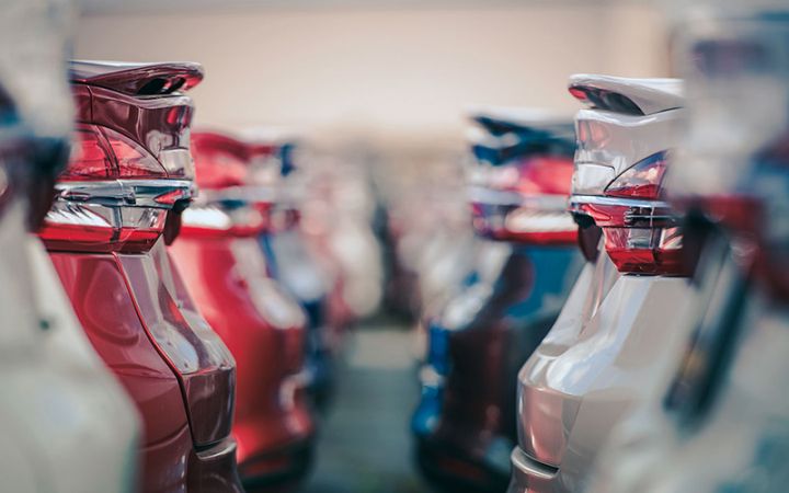 Lada avtomobillərinin satışı kəskin azalıb