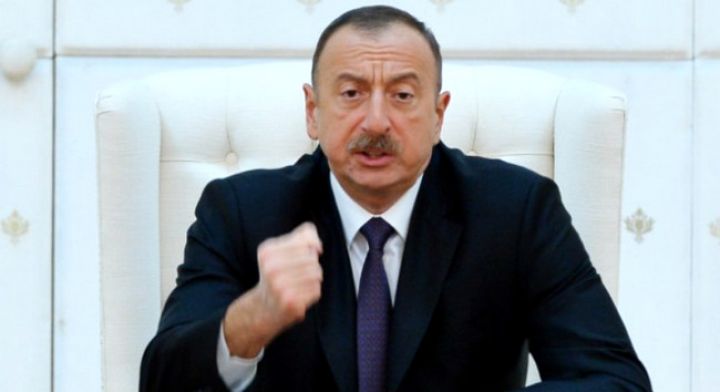 Prezident Qarabağdakı separatçılara xəbərdarlıq etdi - "Bu təlxəklər bilməlidir ki, bizim səbrimizlə oynamaq olmaz"