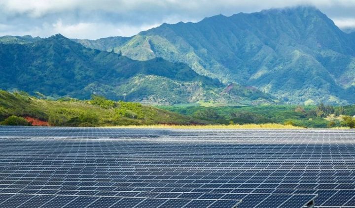 “Masdar” şirkəti Gürcüstanda da böyük günəş elektrik stansiyası tikəcək