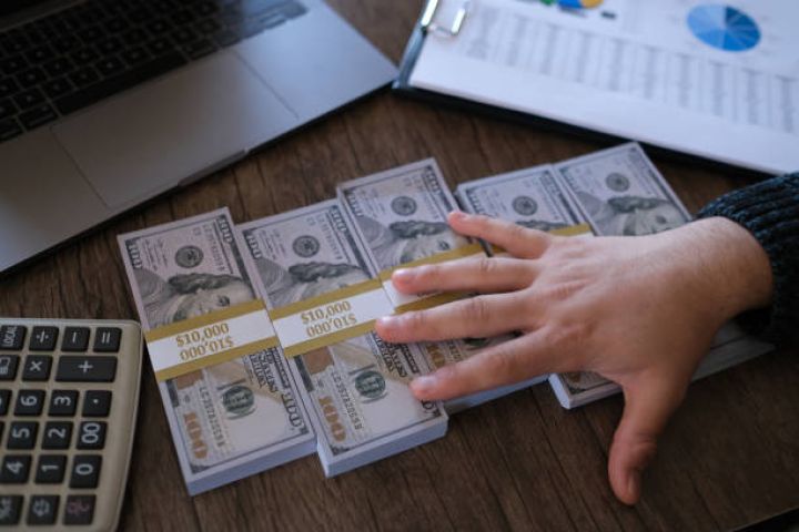 Növbəti valyuta hərracı keçirilib - NƏTİCƏSİ