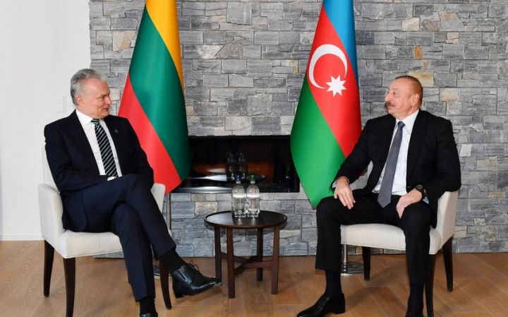 Azərbaycan və Litva prezidentləri Davosda görüşüblər